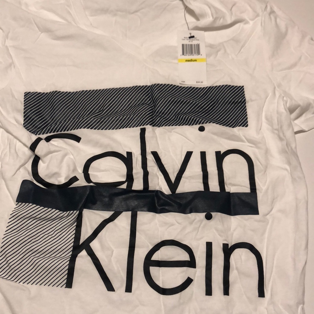 Brand new short sleeve shirt